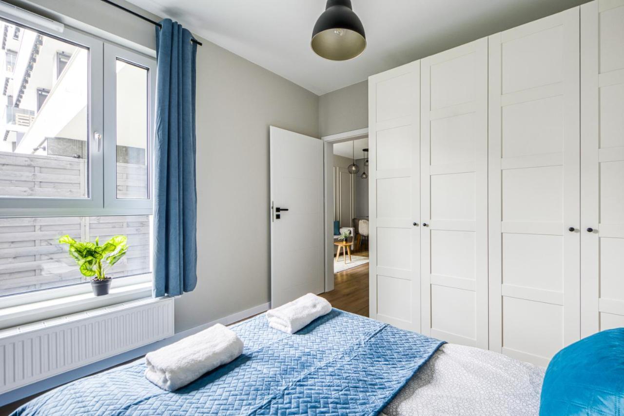 Warsaw Inside Airport & Business Premium Apartment Exterior foto